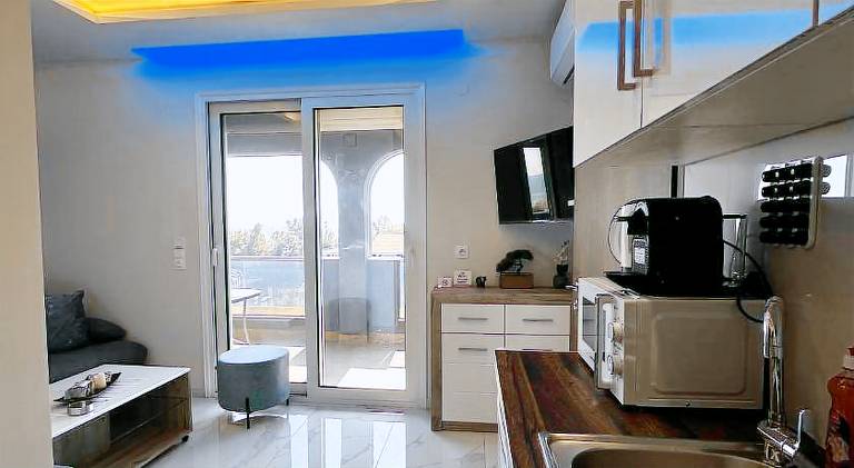 Apartment with patio & pool — photo 2