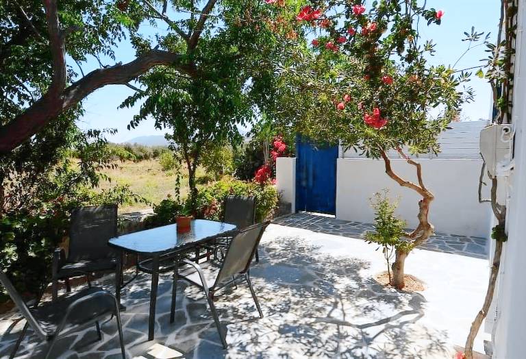 Casa Paros