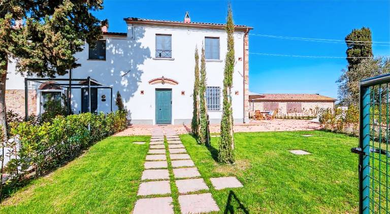 Charming vacation home with pool | Pet-friendly in Santa Luce