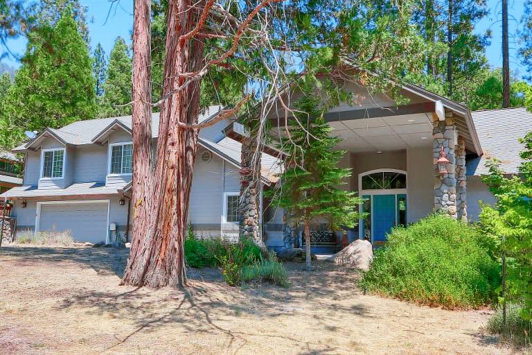 Cabin  Wawona
