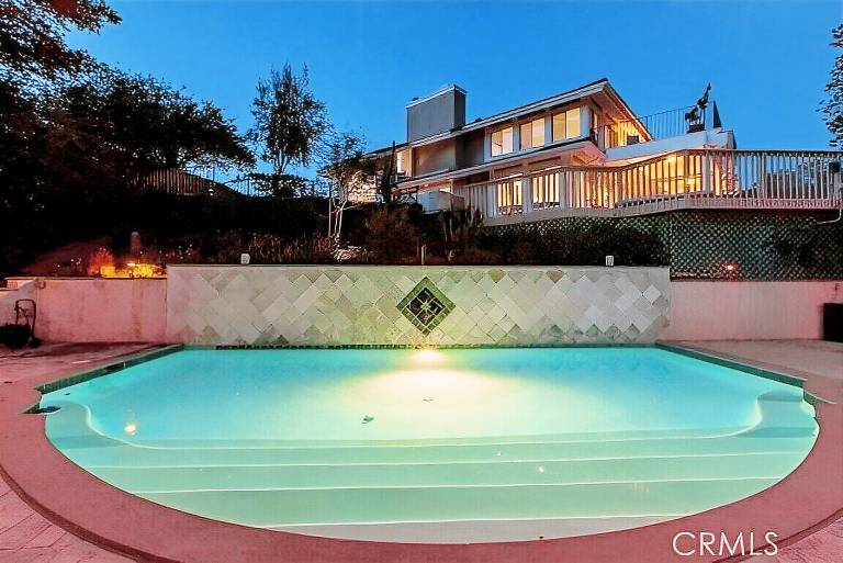 House  Agoura Hills