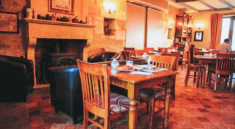 Logis Auberge le centre poitou — photo 4