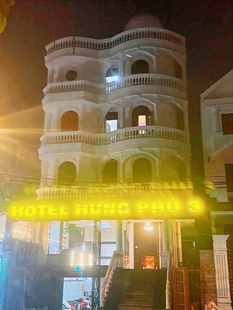 H& 198;& 175;NG PHÚ 3 HOTEL