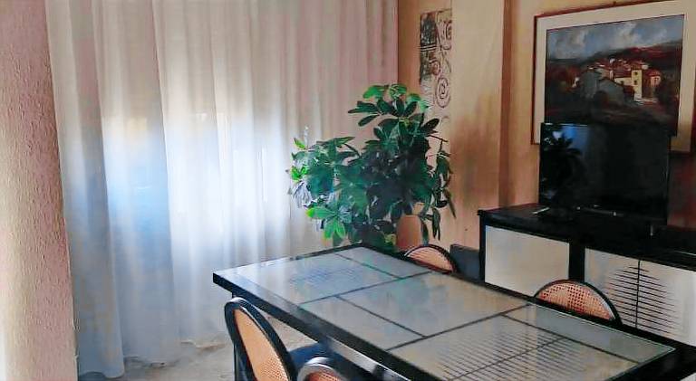 Rental apartment with 2 rooms for 5 persons — photo 3