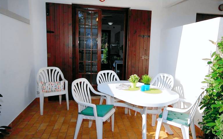 Child-friendly wonderful villa with pool, garden & grill | Garden view | Pets are welcome — photo 2