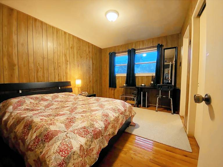 Private room  Garden Grove