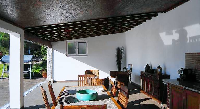Beautiful vacation home with terrace, pool & barbeque | Pets allowed — photo 3