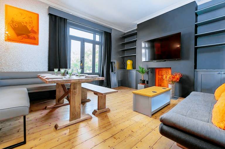 Apartment  Brighton Marina