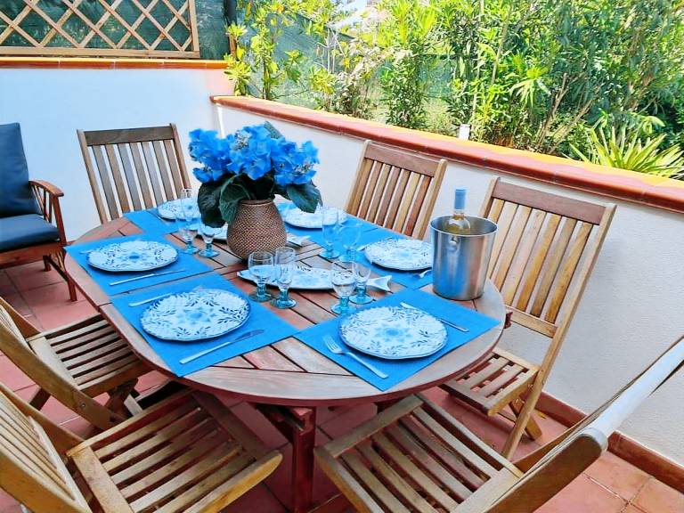 Holiday Home 'Villino Le Ortensie' with Sea View, Garden & A/C — photo 4