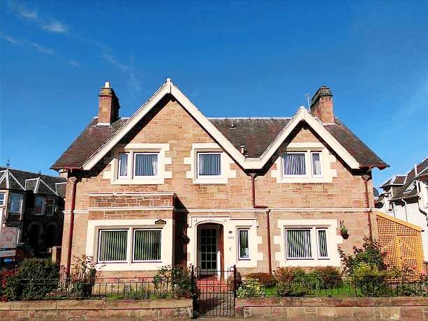 Bed and breakfast  Inverness