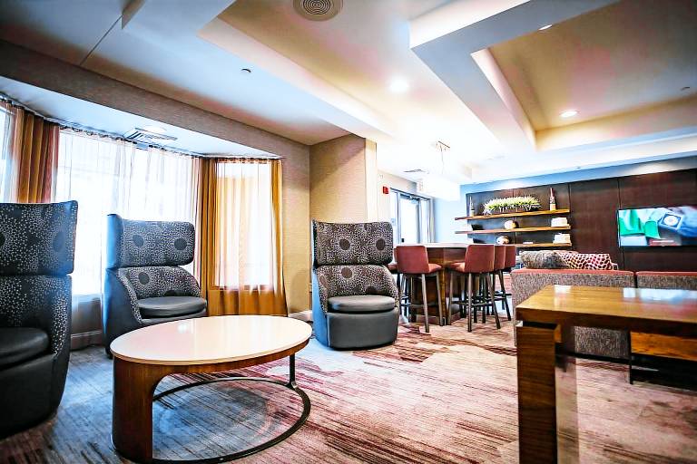 Courtyard by Marriott Memphis East/Bill Morris Parkway — photo 2