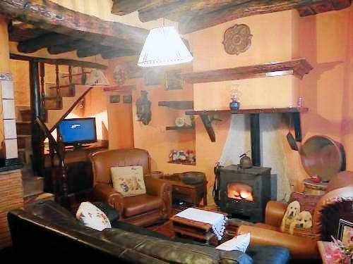House  Benalauría