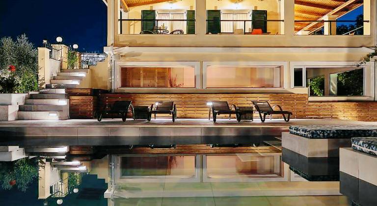 Villa with sauna, garden & terrace — photo 3