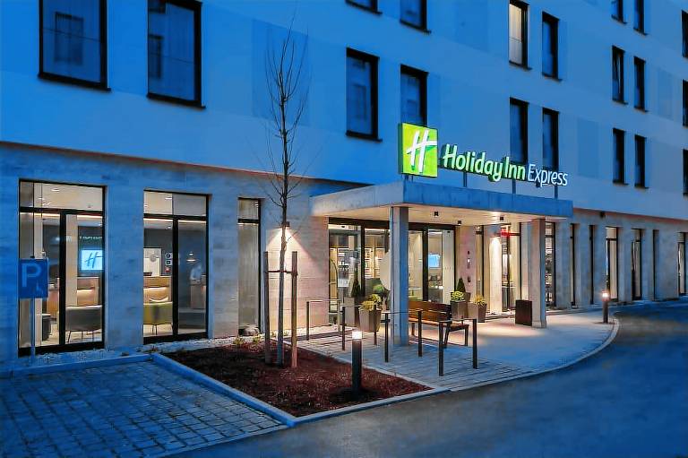 Holiday Inn Express Munich North by IHG