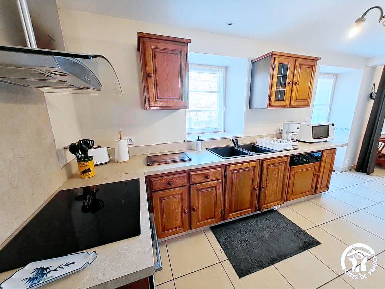 Fully equipped gite with barbeque, yard & terrace | Pets are welcome — photo 4