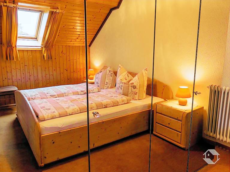 NR Fewo im DG 2 Schlafzimmer max 6 Personen
