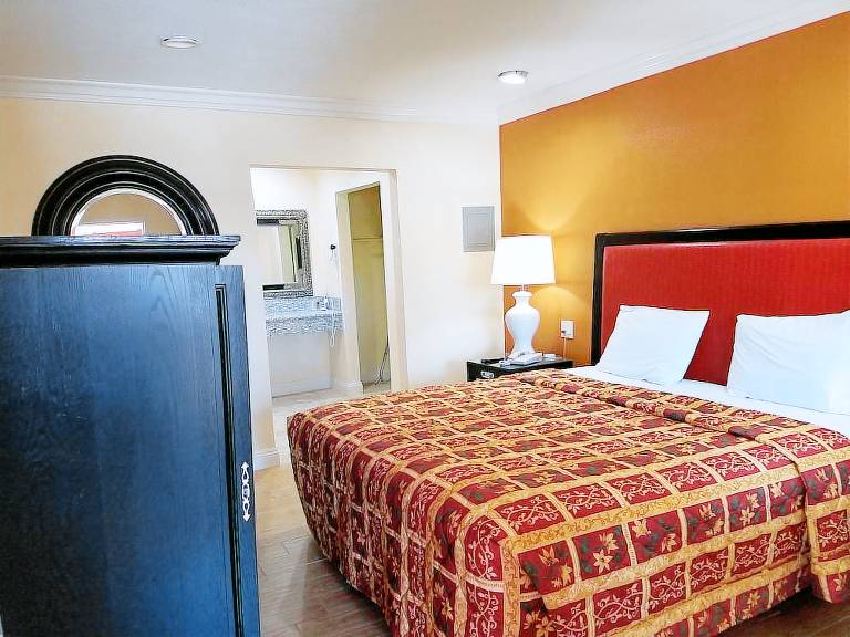 EL RANCHO MOTEL in Yuma, AZ