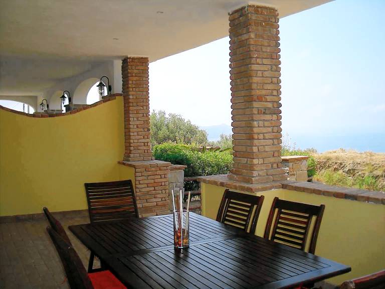 In Cilento, Caprioli, mit Grill und Garten — photo 3