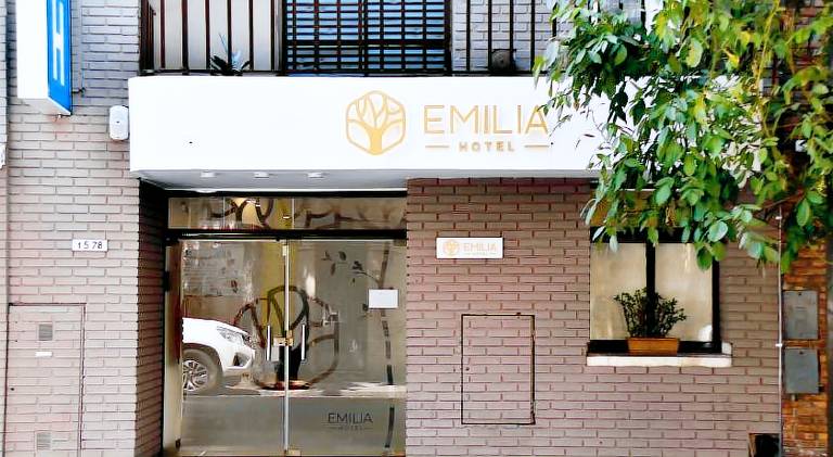EMILIA HOTEL