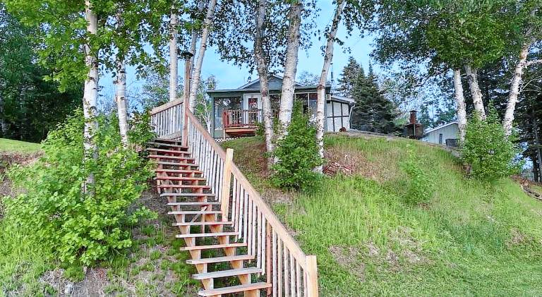 Chalet | Pets are welcome in Saguenay, QC