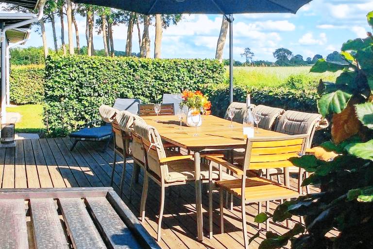 Fully equipped wonderful vacation home with patio & BBQ | Pets are welcome — photo 3