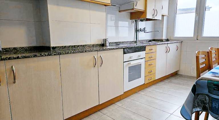Holiday apartment with 3 rooms for 6 persons — photo 4