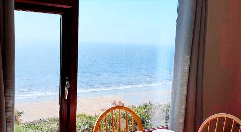 Chalet with 1 room for 4 persons — photo 3