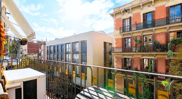 Holiday apartment | Close to Casa Milà — photo 3