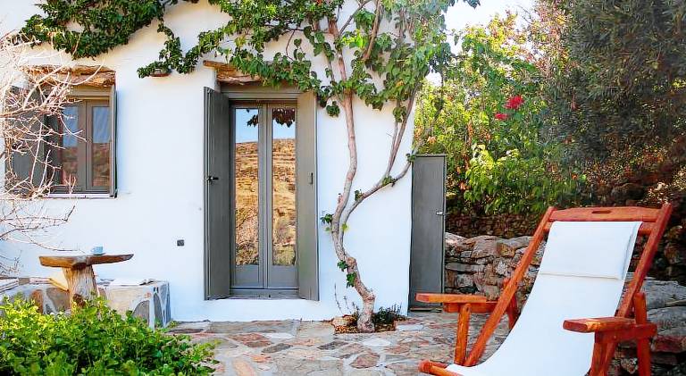 Vacation home with patio & garden | Dogs allowed in Tinos