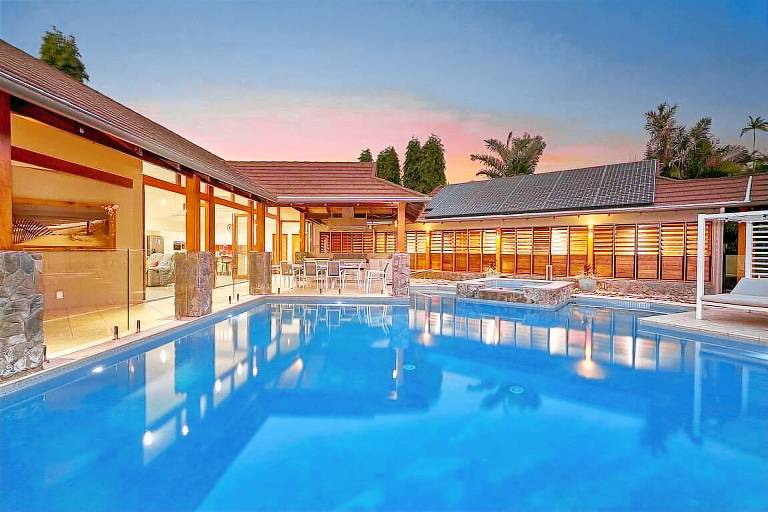 House  Clifton Beach