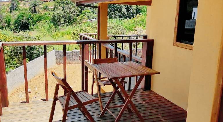Rental apartment with patio — photo 4
