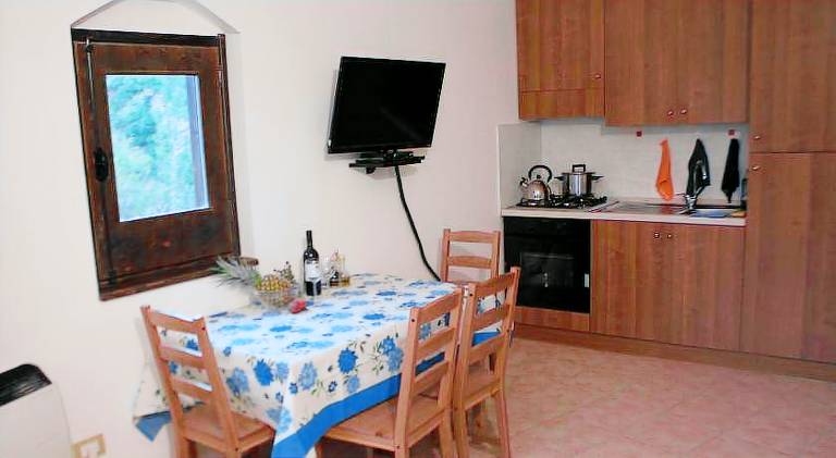 Apartment with 1 room for 4 persons — photo 4