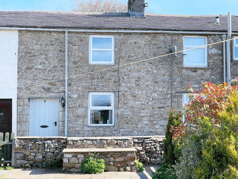 Penny Black Cottage