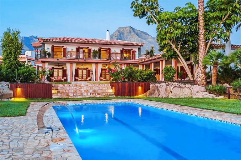 Finca La Rosa de Los Vientos Ultimate Luxury in Adeje