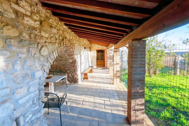 Lovely vacation home with patio & yard | Dogs allowed — photo 3