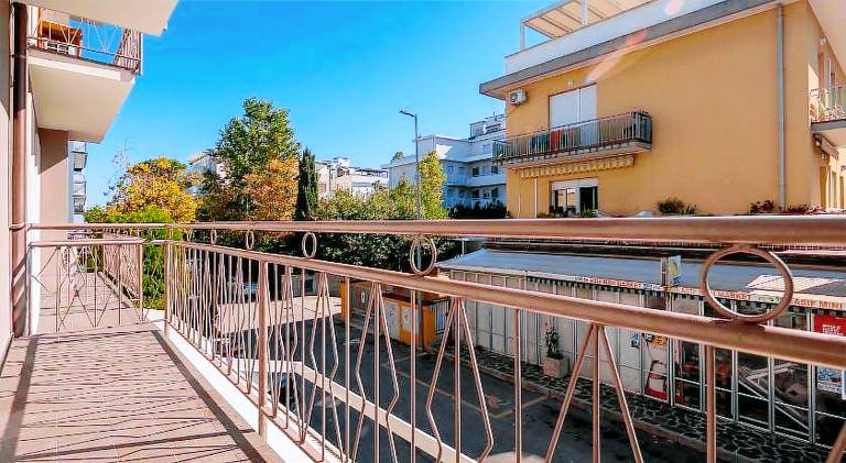 Lovely serviced apartment | Close to the beach | Pets are welcome — photo 3