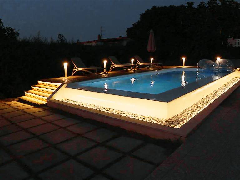 "Villa Spiaggia Plaja" with Sea View, Private Terraces & Private Pool — photo 4