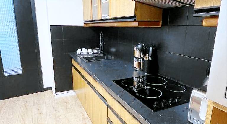Apartment with 1 room for 4 persons — photo 4