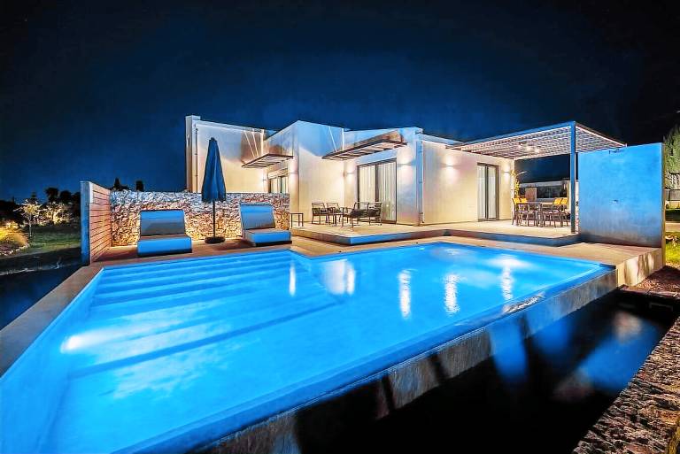 Villa  Coo
