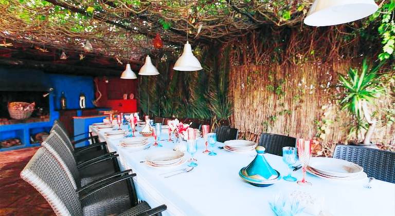 Villa with pool — photo 5