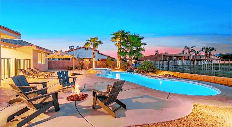 Big house with hot tub & pool | Pet-friendly in Indio, CA