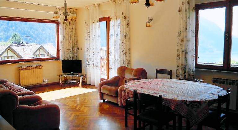 Rental apartment with garden & patio — photo 2