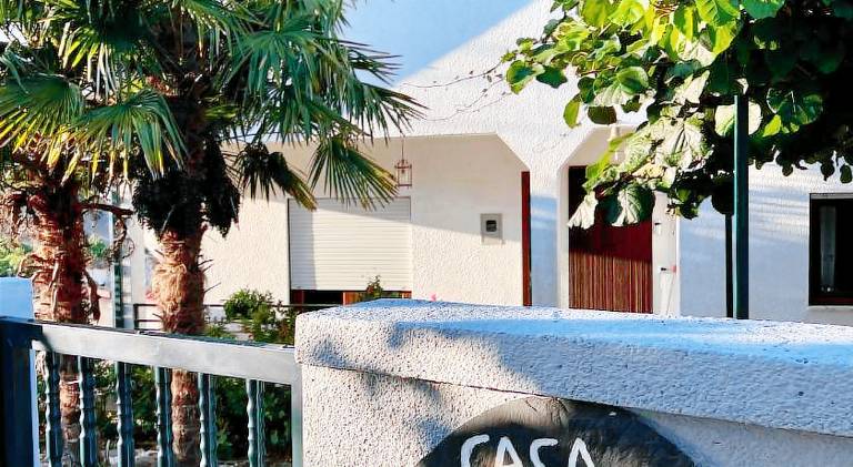 House with barbecue, garden & private pool | Good for workation — photo 4