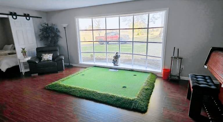 Vacation home | Pets are welcome in Kent, IN