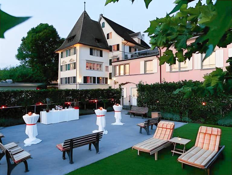 Romantik Seehotel Sonne in Zürich