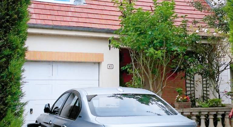 Vacation home with 3 rooms for 10 persons in Meaux