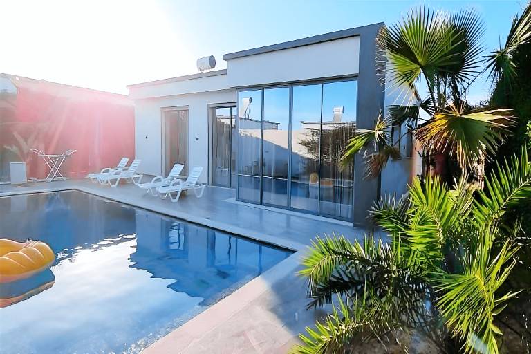 180 m² Villa