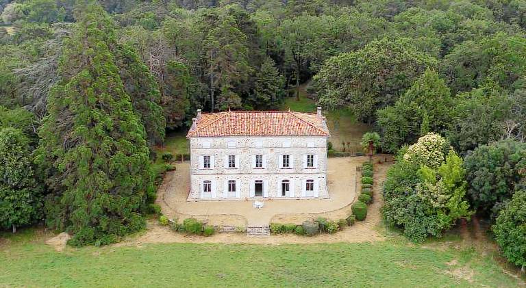 Chateau de L'Encastre in Castelnaudary