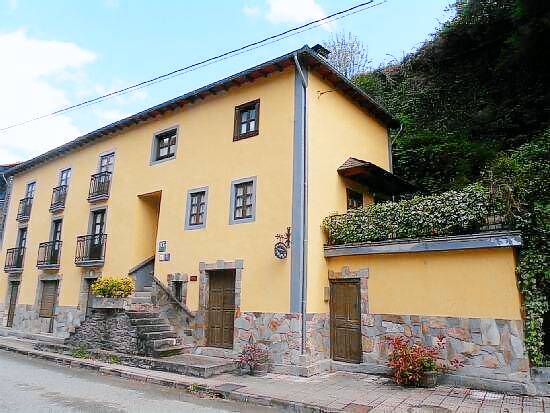 Casa rural Limés