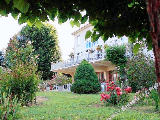 Le Chalet Fleuri in Vienne